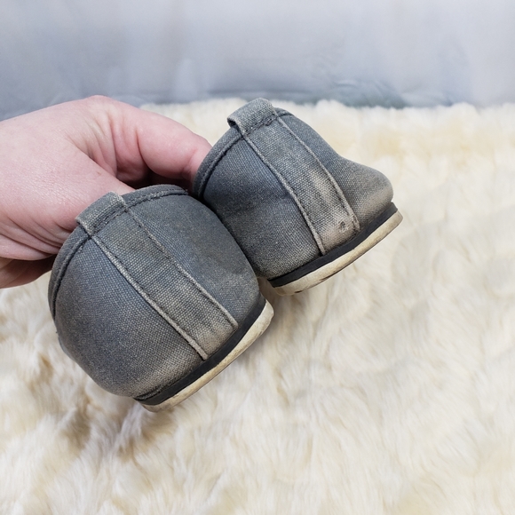 FREE🛍 w Purchase || Bar III || Holy Cow Grey Canvas Flats || Size 8 - Picture 3 of 7